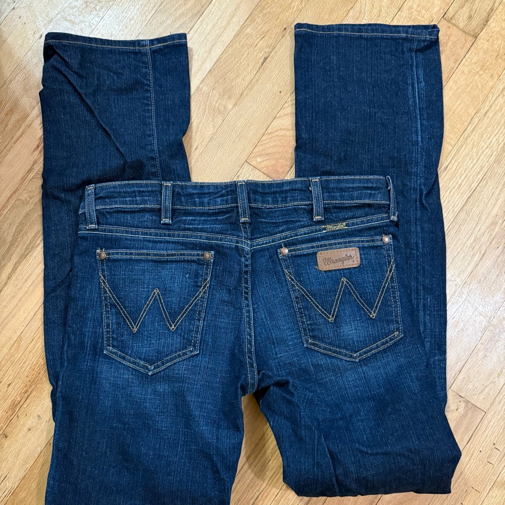Wrangler Women's Madison Low Rise Boot Jeans size 30- EUC
